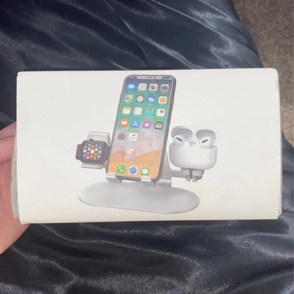Iphone/Android  Charging Stand